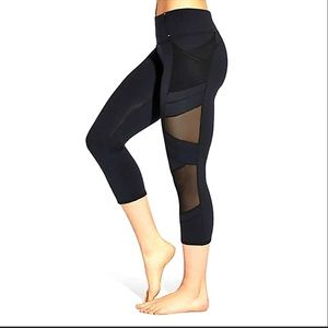 Calia mesh cut out legging with pockets